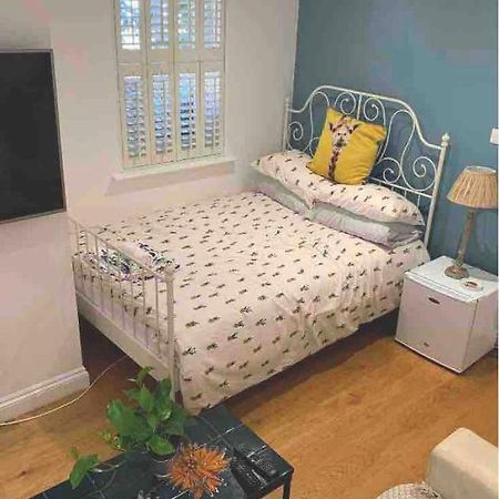 Stylish Modern Studio, Mock Georgian House, Heart Of Trendy Hackney & 런던 외부 사진